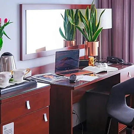 Aparthotel City Center Rooms Piotrkowska 91 4*