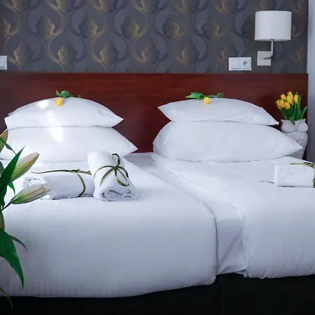 Aparthotel City Center Rooms Piotrkowska 91 4*