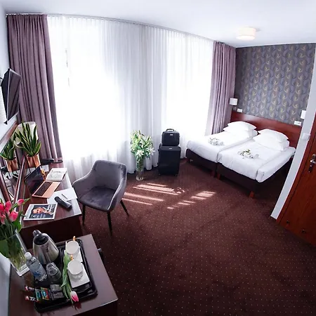 Center Piotrkowska 91 Apartmanhotel Łódź