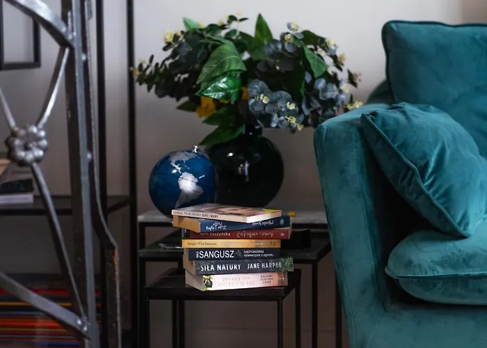 Center Piotrkowska 91 4*