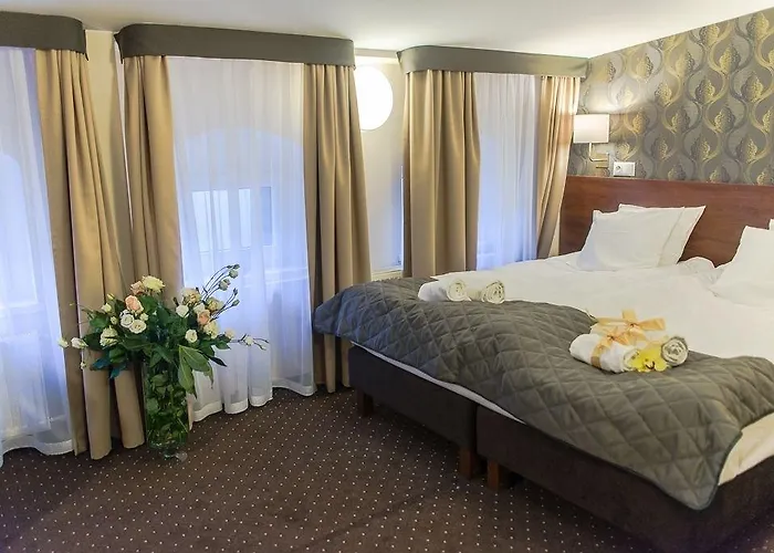Center Piotrkowska 91 Апарт-отель 4*