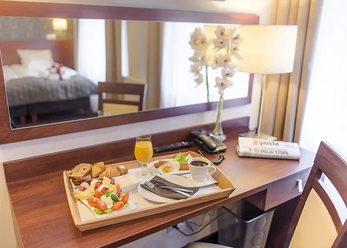 Center Piotrkowska 91 Апарт-отель