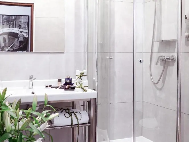 Center Piotrkowska 91 Апарт-отель 4*